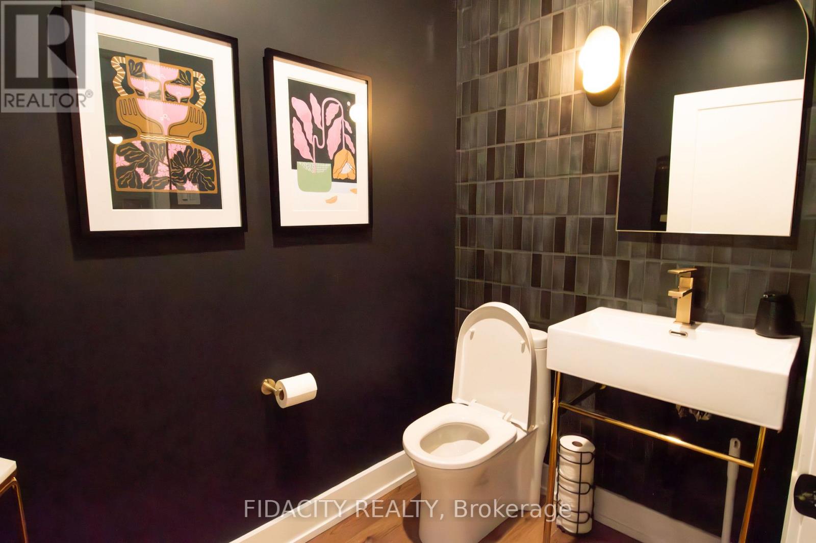 99 Fourth Avenue, Ottawa, Ontario  K1S 2L1 - Photo 7 - X12651076