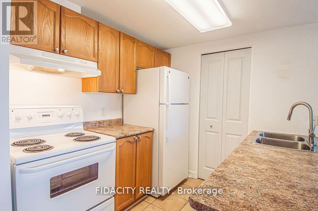 5l - 310 Central Park Drive, Ottawa, Ontario  K2C 4G4 - Photo 4 - X12651078