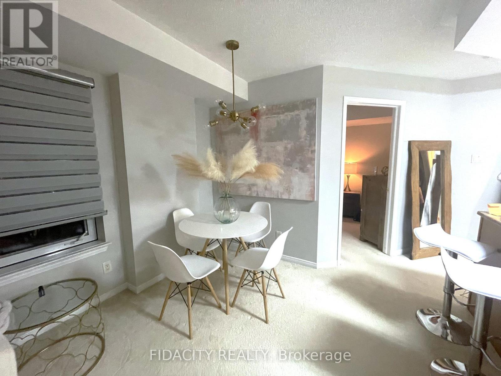 5l - 310 Central Park Drive, Ottawa, Ontario  K2C 4G4 - Photo 6 - X12651078