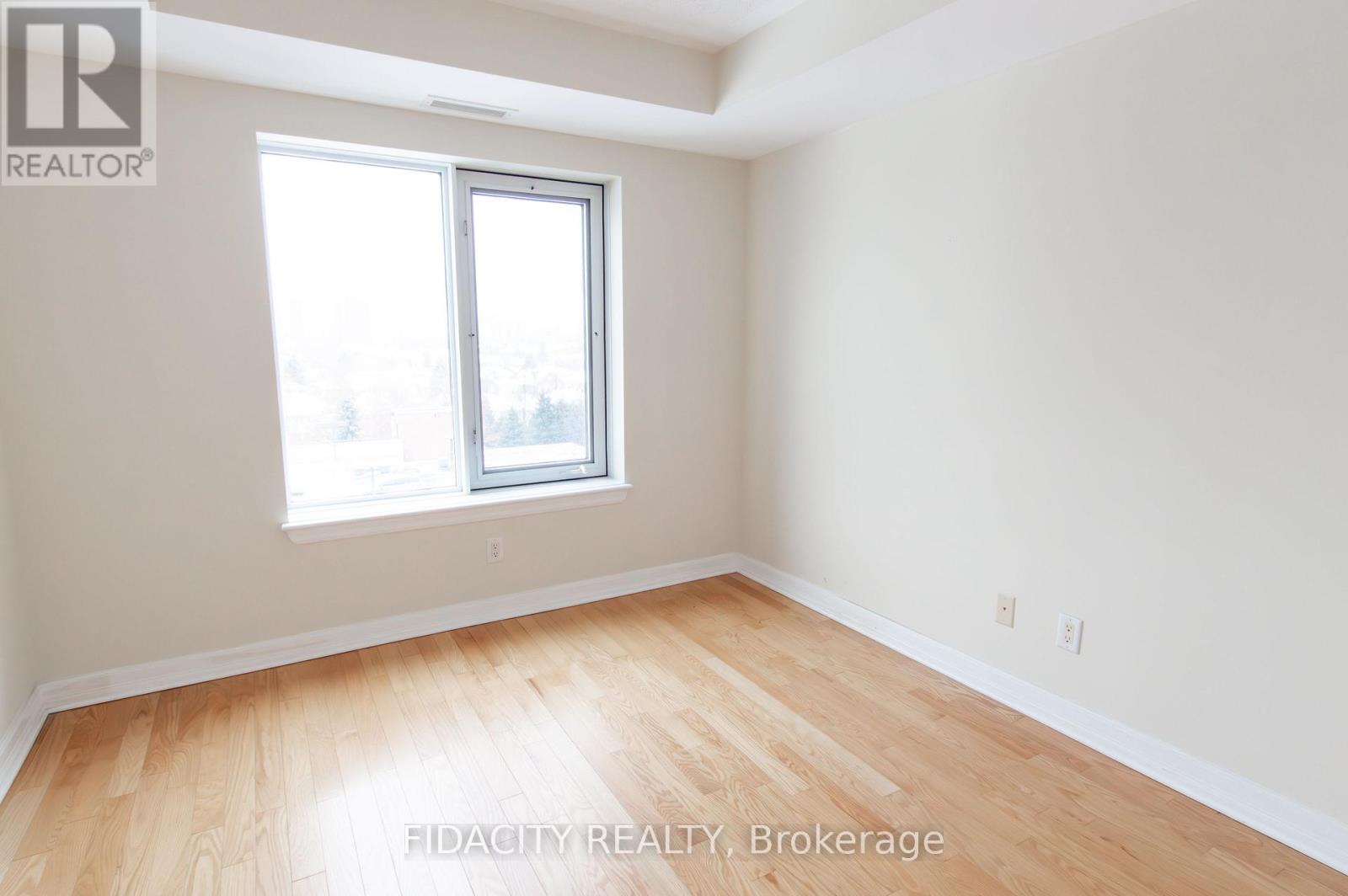 6e - 310 Central Park Drive, Ottawa, Ontario  K2C 4G4 - Photo 7 - X12651080