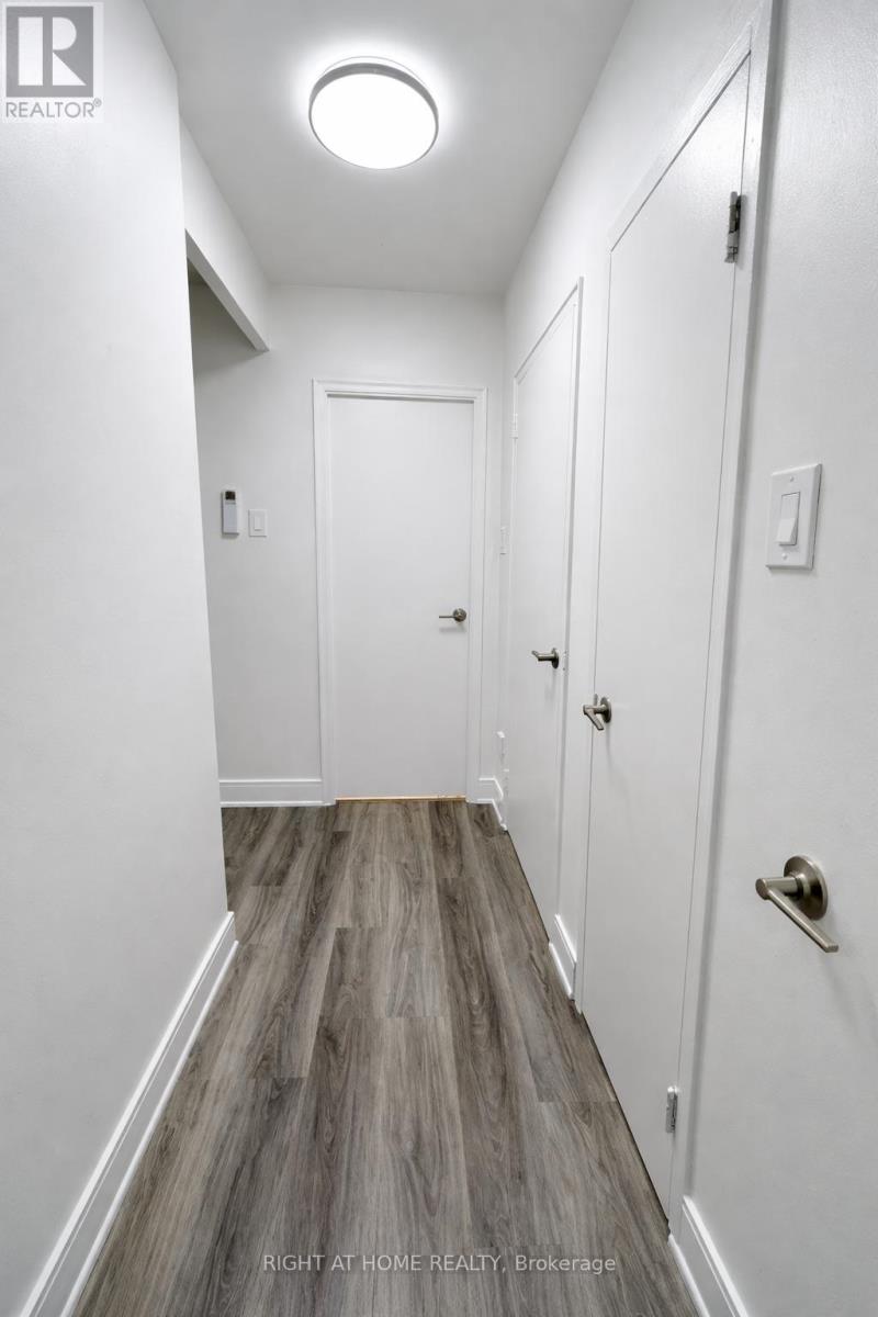 203 - 177 St. George Street, Toronto, Ontario  M5R 2M5 - Photo 2 - C12651074