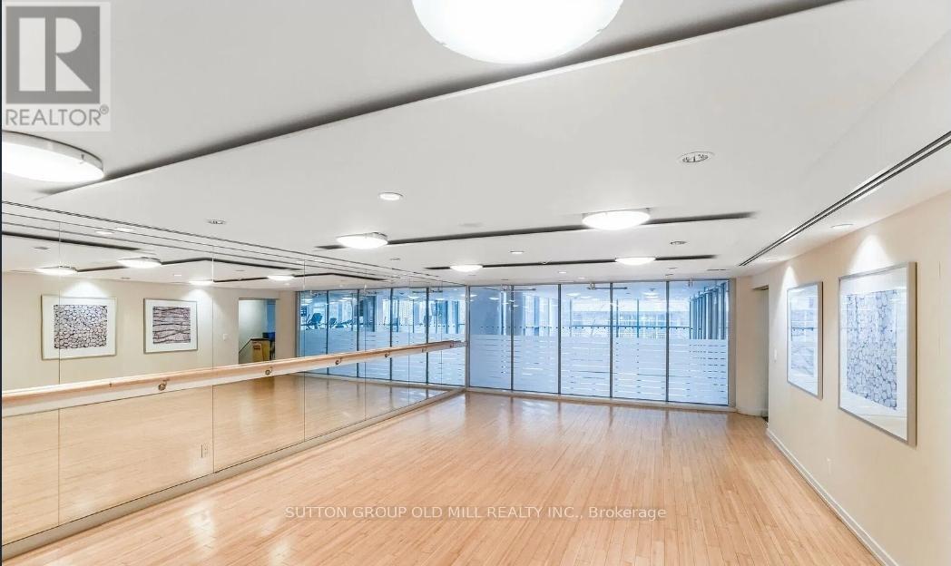 1508 - 225 Webb Drive, Mississauga, Ontario  L5B 4P2 - Photo 13 - W12651084