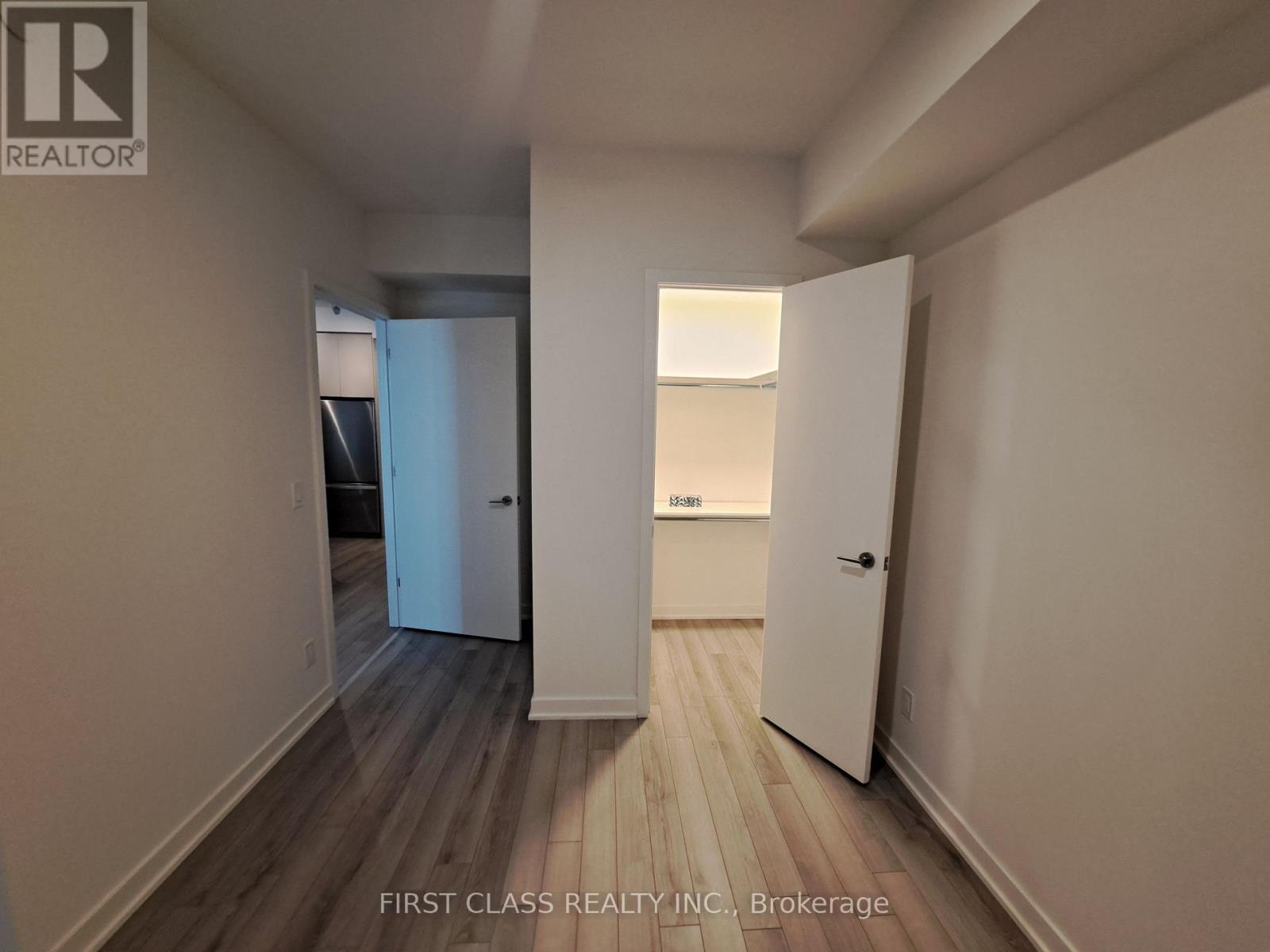 1010 - 3079 Trafalgar Road, Oakville, Ontario  L6H 8C5 - Photo 12 - W12651018