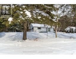 64 SPRUCE DRIVE, Huntsville, Ontario