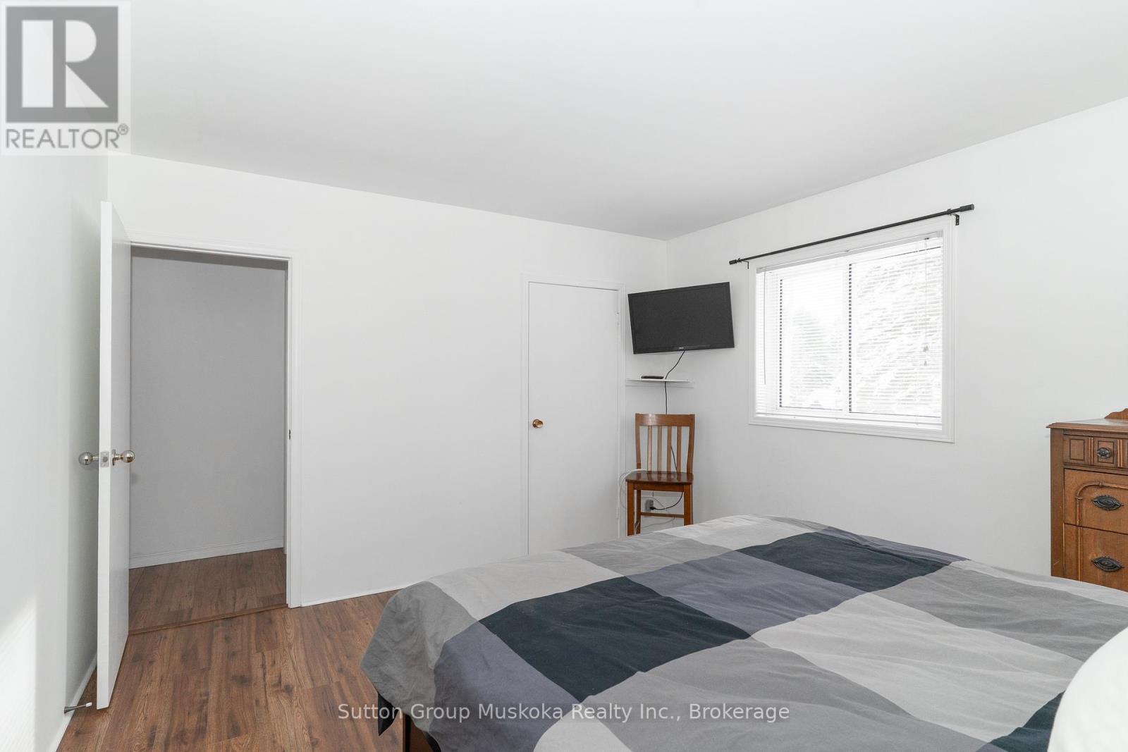 64 Spruce Drive, Huntsville, Ontario  P0B 1L0 - Photo 17 - X12614814