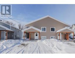 A - 5 WILLIAM STREET, North Stormont, Ontario