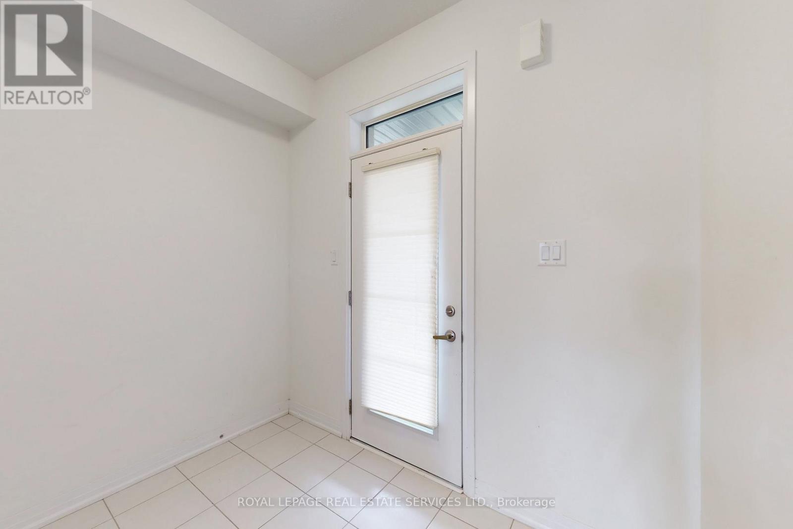 161 Brighton Lane, Thorold, Ontario  L2V 0N7 - Photo 9 - X12651108