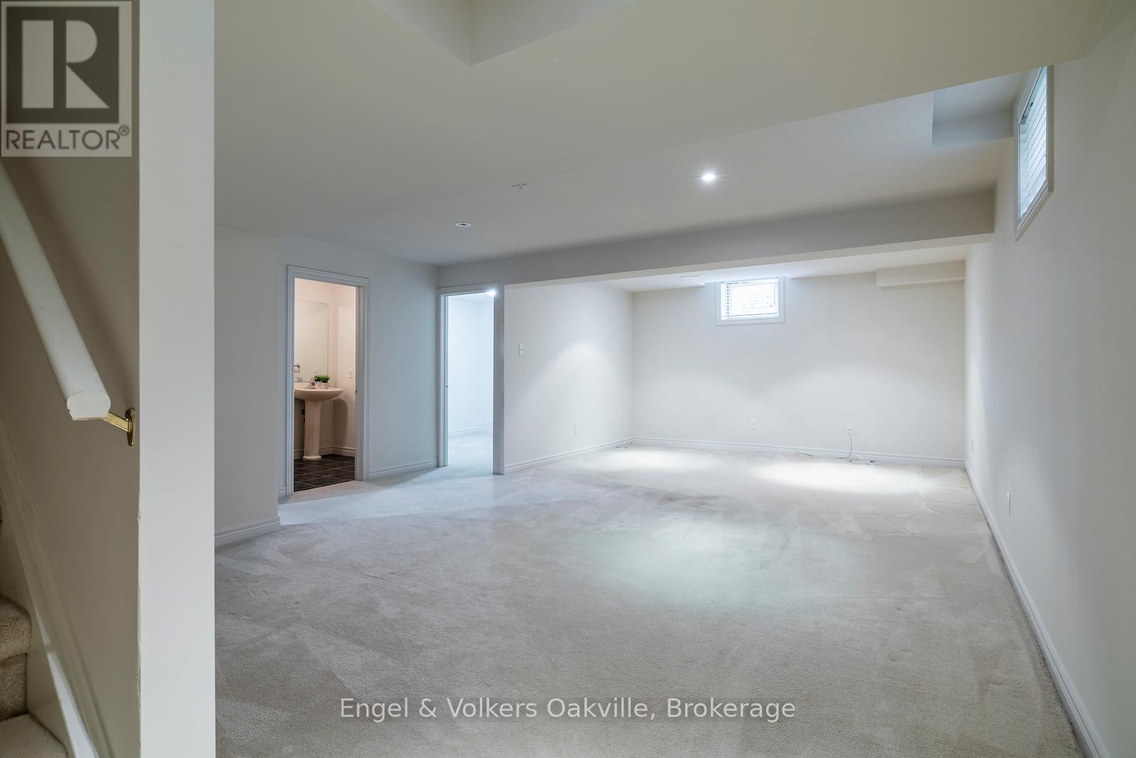 17 - 2169 Orchard Road S, Burlington, Ontario  L7L 7H9 - Photo 37 - W12509046