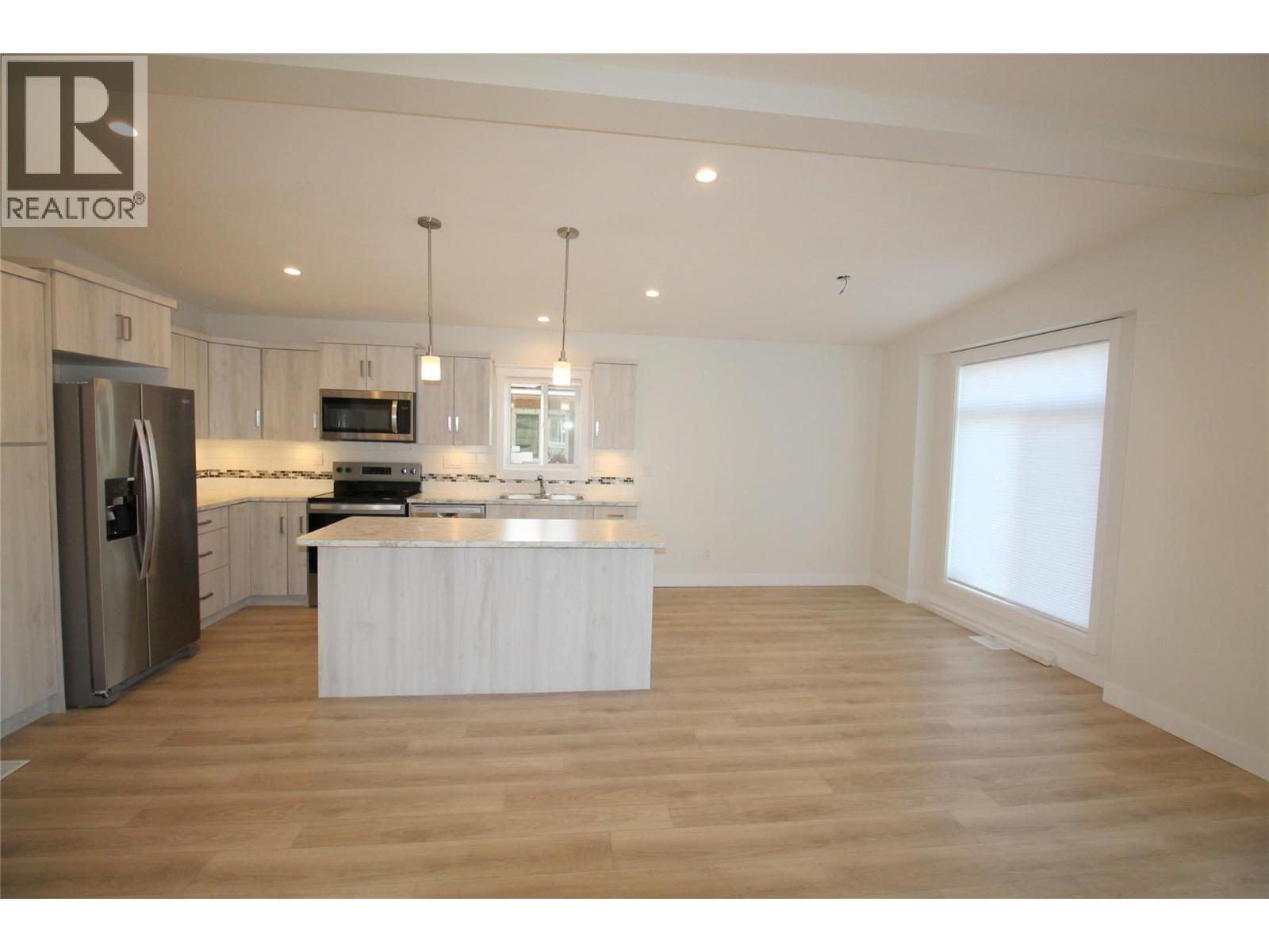 3105 South Main Street Unit# 213, Penticton, British Columbia  V2A 5G6 - Photo 12 - 10359519