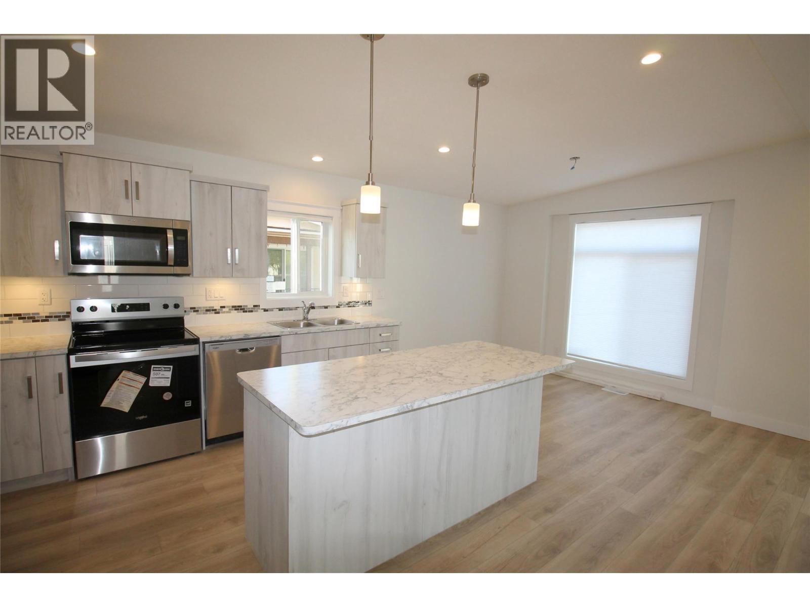 3105 South Main Street Unit# 213, Penticton, British Columbia  V2A 5G6 - Photo 11 - 10359519