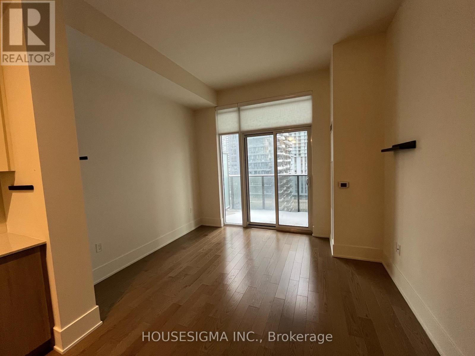 2717 - 330 Richmond Street W, Toronto, Ontario  M5V 1X2 - Photo 12 - C12651122