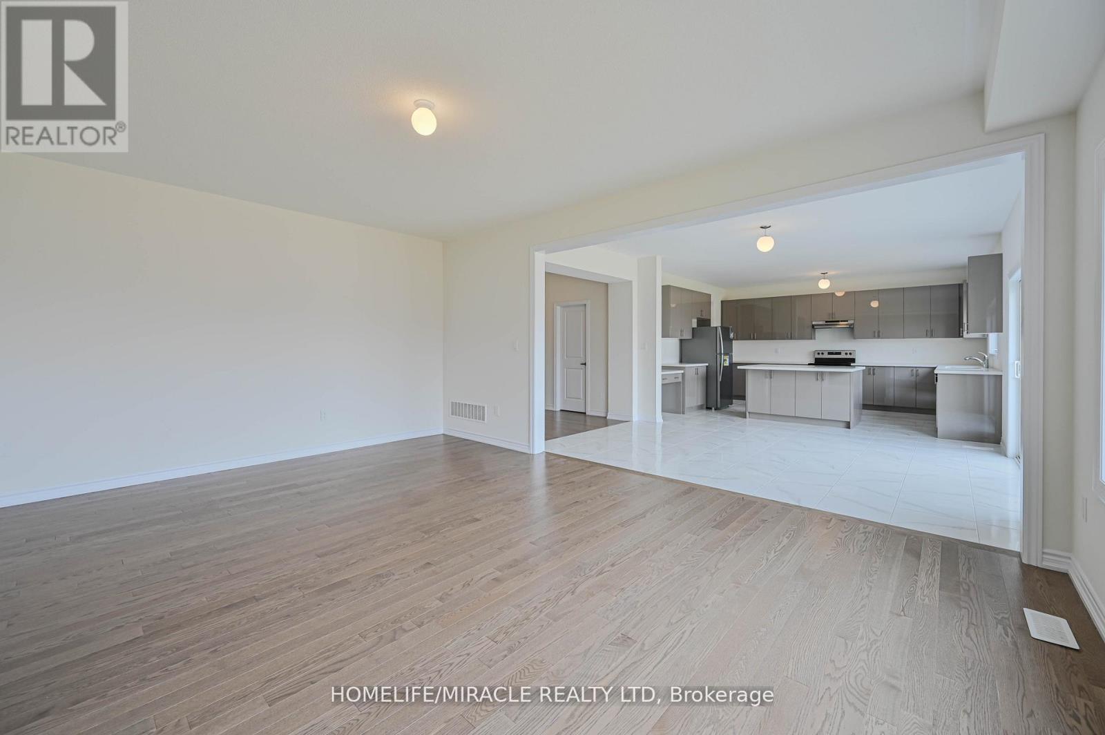 1653 Corsal Court, Innisfil, Ontario  L9S 0P8 - Photo 13 - N12651128