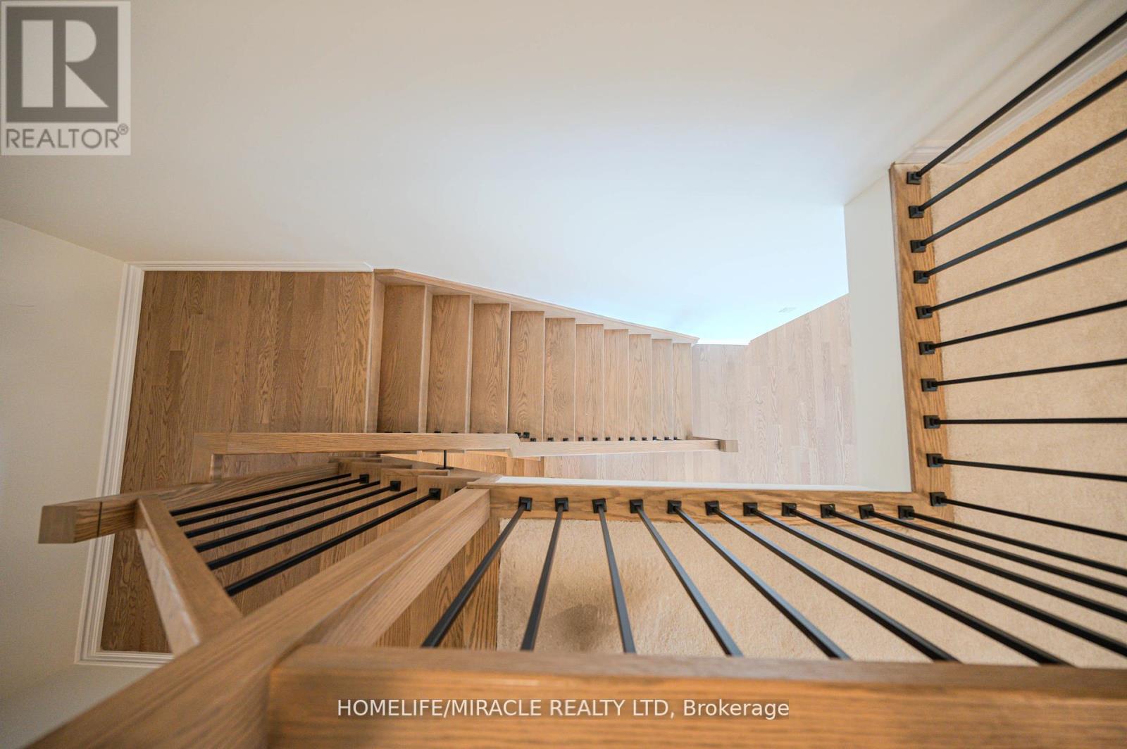 1653 Corsal Court, Innisfil, Ontario  L9S 0P8 - Photo 25 - N12651128