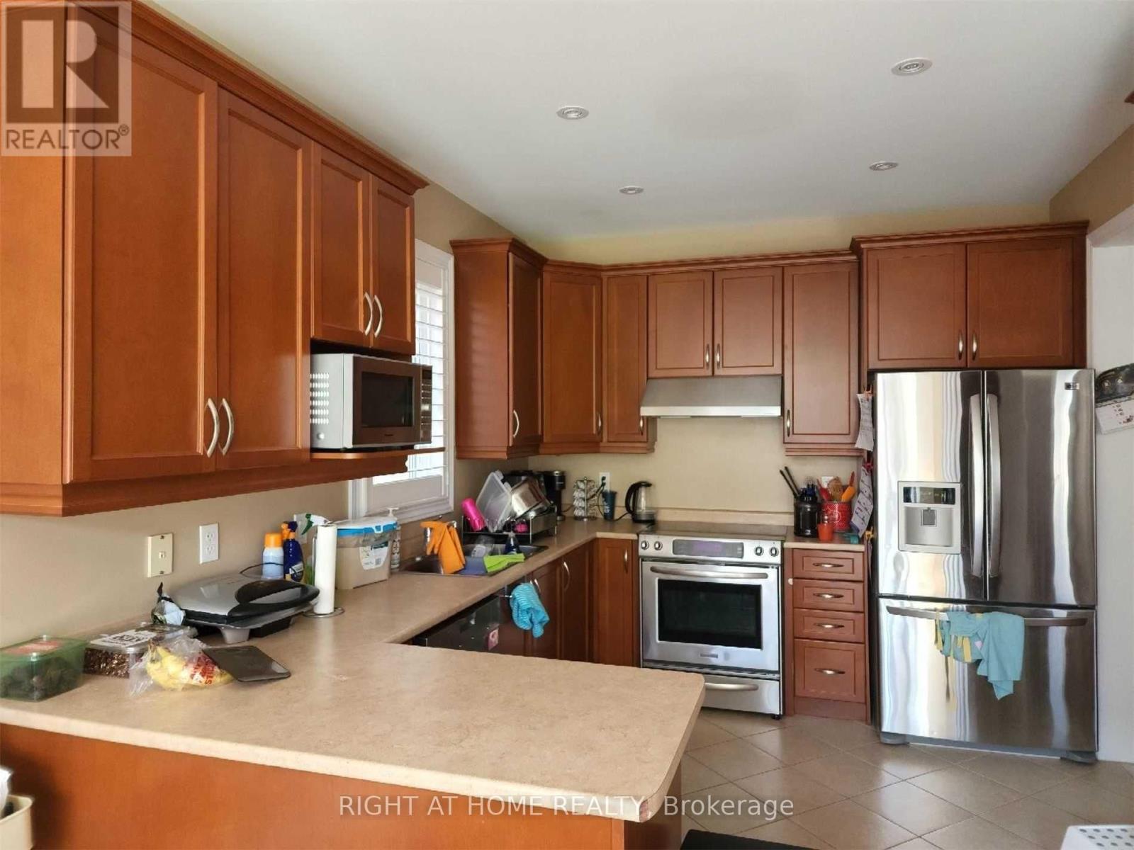 2374 North Ridge Trail, Oakville, Ontario  L6H 0B1 - Photo 9 - W12648438