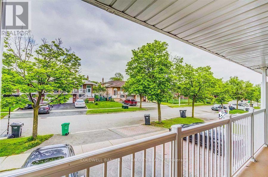 Upper Unit - 338 Royal Salisbury Way, Brampton, Ontario  L6V 3G5 - Photo 11 - W12651118