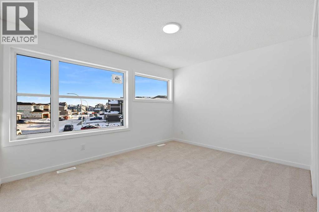 421 Corner Glen Way Ne, Calgary, Alberta  T3N 2P1 - Photo 15 - A2273963