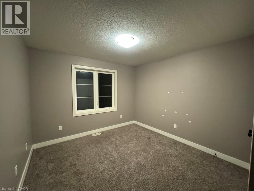 3025 Doyle Drive Unit# 26, London, Ontario  N6M 0H2 - Photo 36 - 40795049