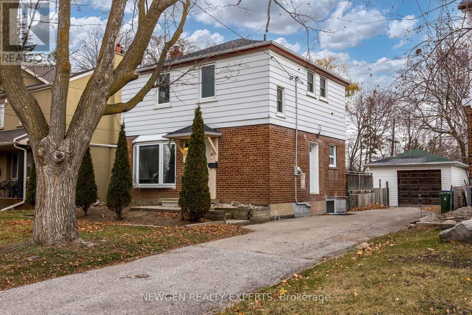 93 Ashbourne Drive, Toronto, Ontario  M9B 4H6 - Photo 2 - W12651132