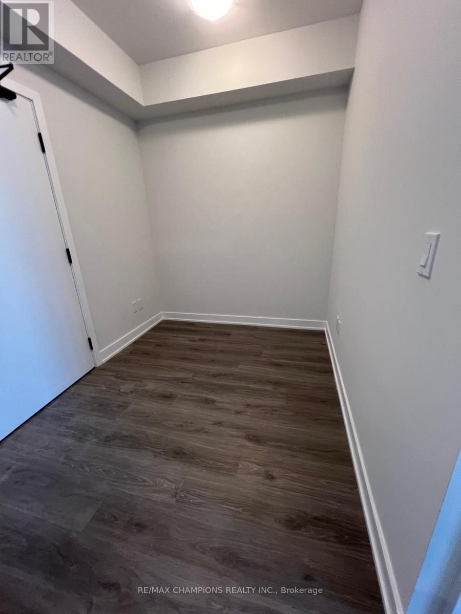 2302 - 4130 Parkside Village Drive, Mississauga, Ontario  L5B 3M8 - Photo 10 - W12651140