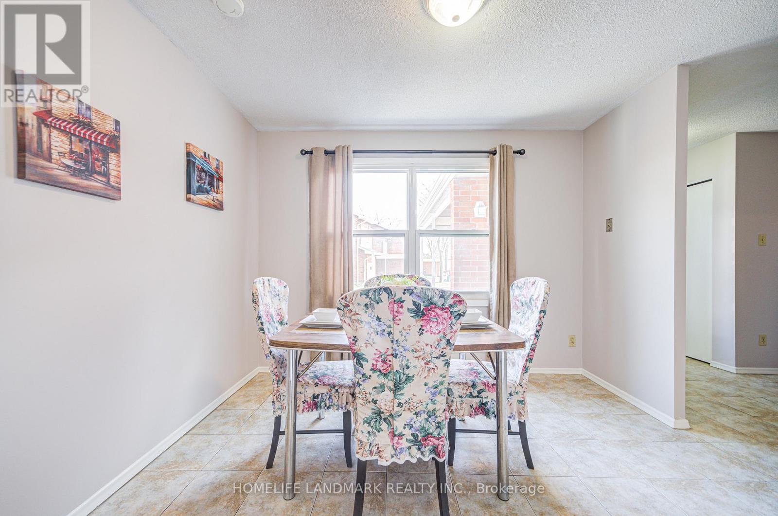 2 - 401 Keats Way, Waterloo, Ontario  N2L 5S7 - Photo 8 - X12651138