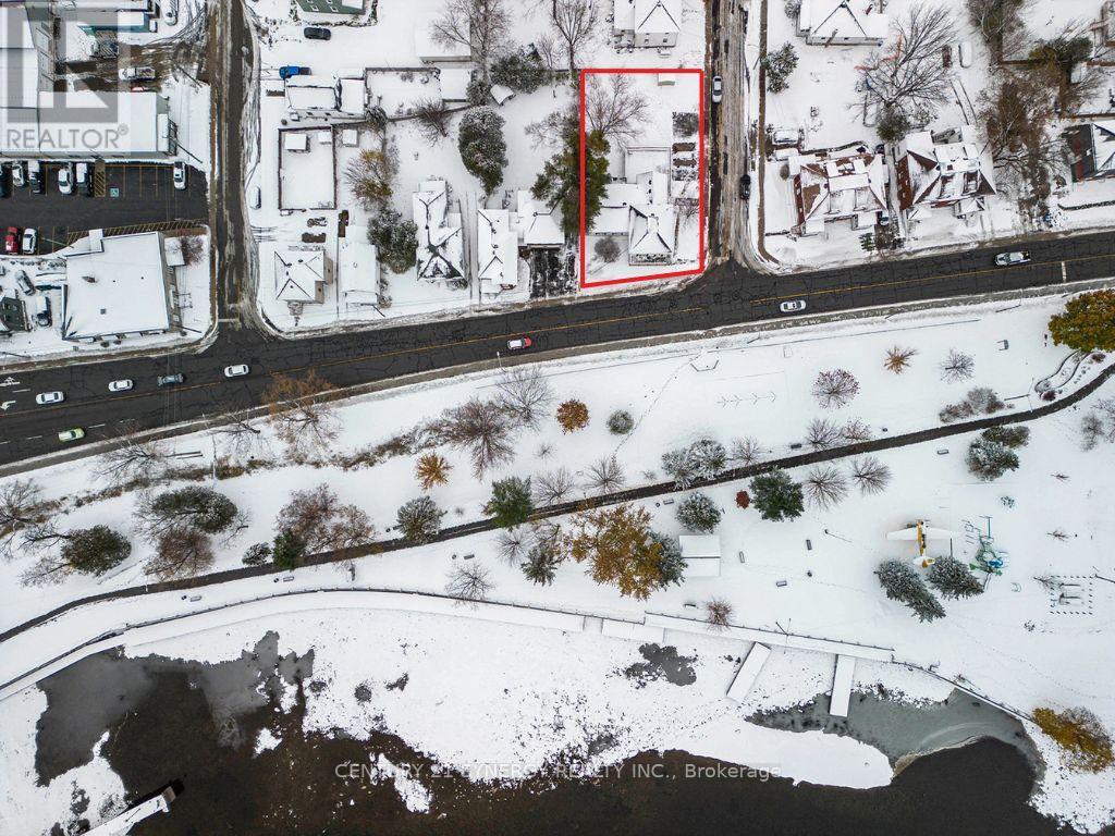 17 Lombard Street, Smiths Falls, Ontario  K7A 4E8 - Photo 3 - X12651152