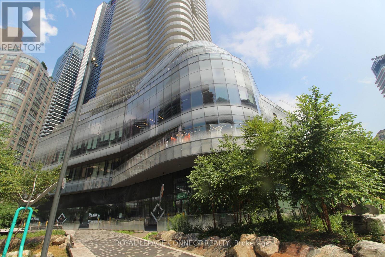 324 - 15 Wellesley Street W, Toronto, Ontario  M4Y 1E8 - Photo 8 - C12651156