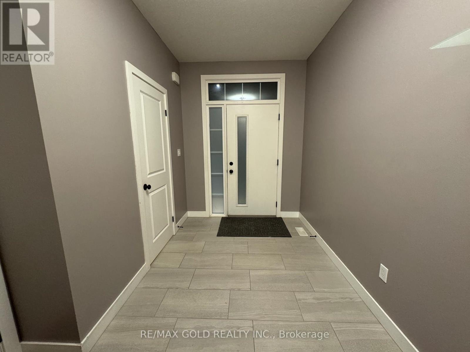 26 - 3025 Doyle Drive, London South, Ontario  N6M 0H2 - Photo 4 - X12651164