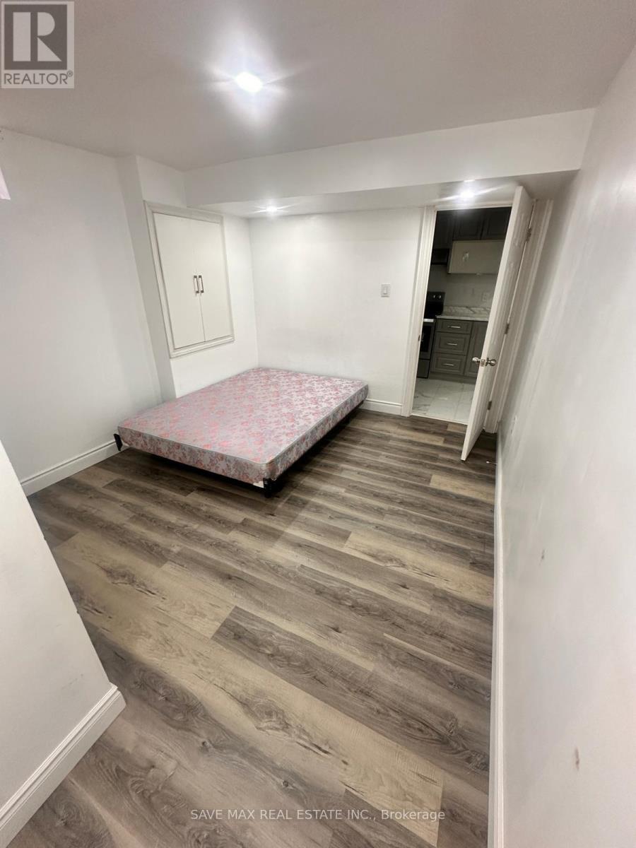 149 Silverwood Crescent, Woodstock, Ontario  N4T 0M6 - Photo 10 - X12651178