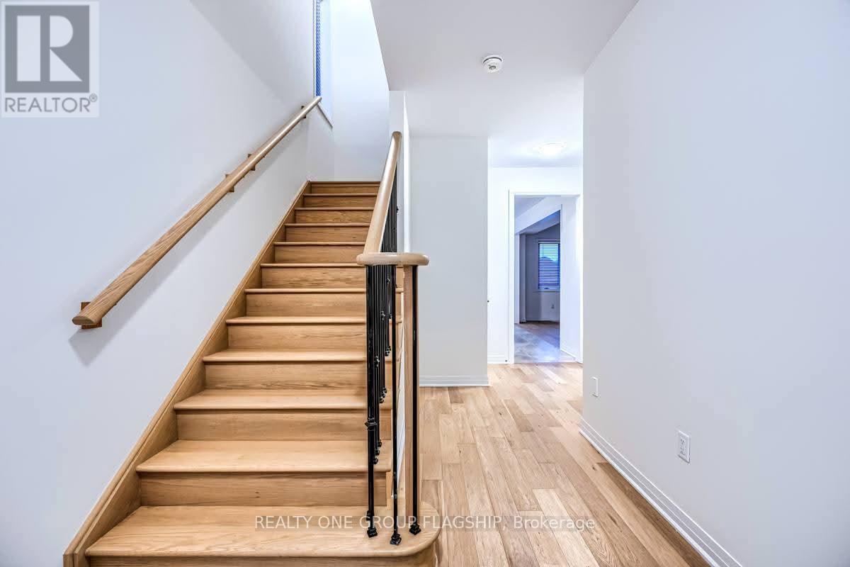 126 Port Crescent, Welland, Ontario  L3B 0N2 - Photo 5 - X12651192