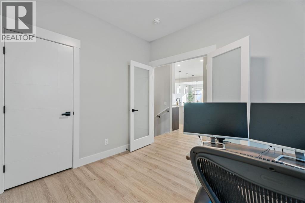 235 Chelsea Park, Chestermere, Alberta  T1X 2T3 - Photo 22 - A2273444