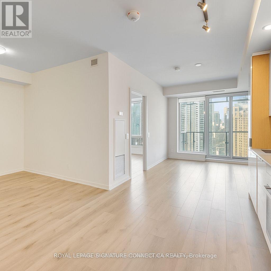 2006 - 28 Freeland Street, Toronto, Ontario  M5E 0E3 - Photo 3 - C12651204