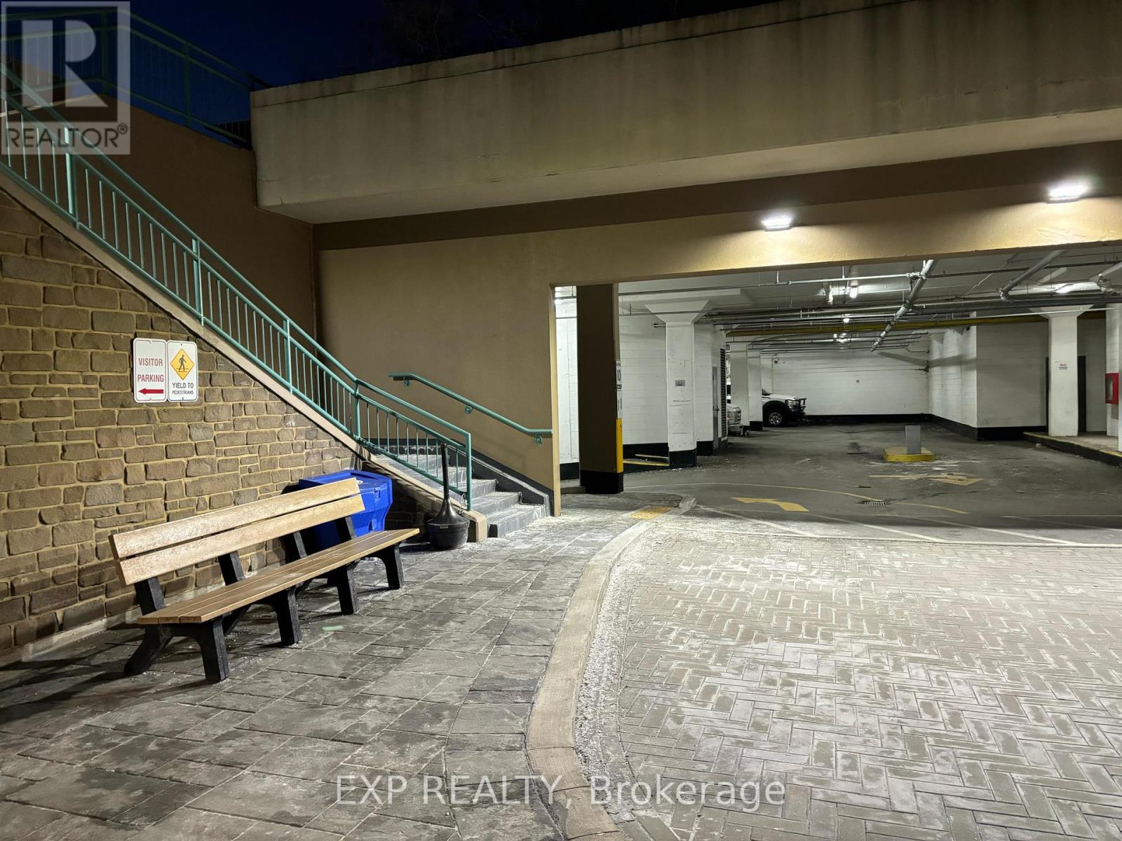 1205 - 101 Subway Crescent, Toronto, Ontario  M9B 6K4 - Photo 27 - W12651214