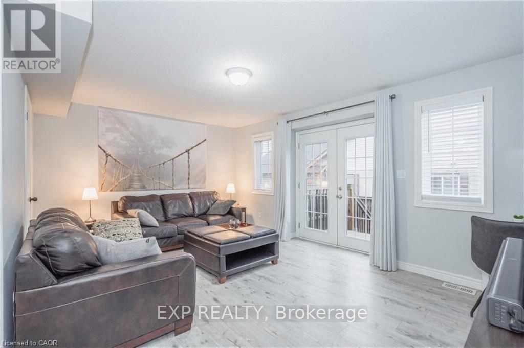 26a - 15 Carere Crescent, Guelph, Ontario  N1E 0K4 - Photo 6 - X12651216