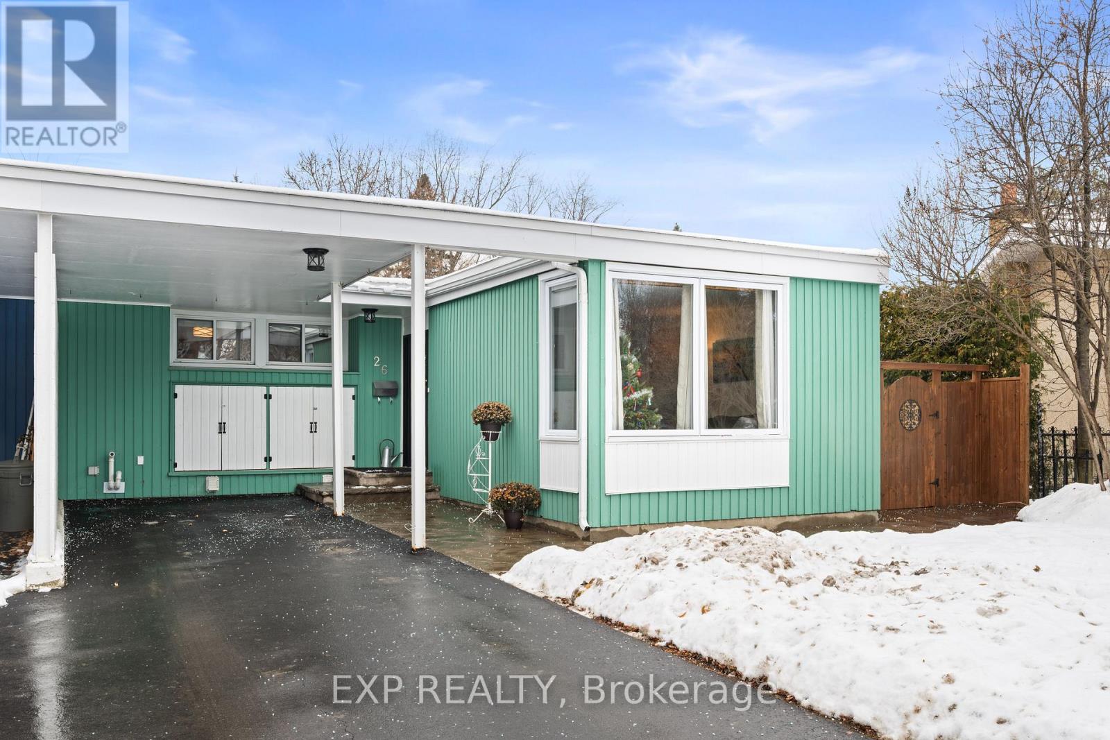 26 LEEMING DRIVE, Ottawa, Ontario