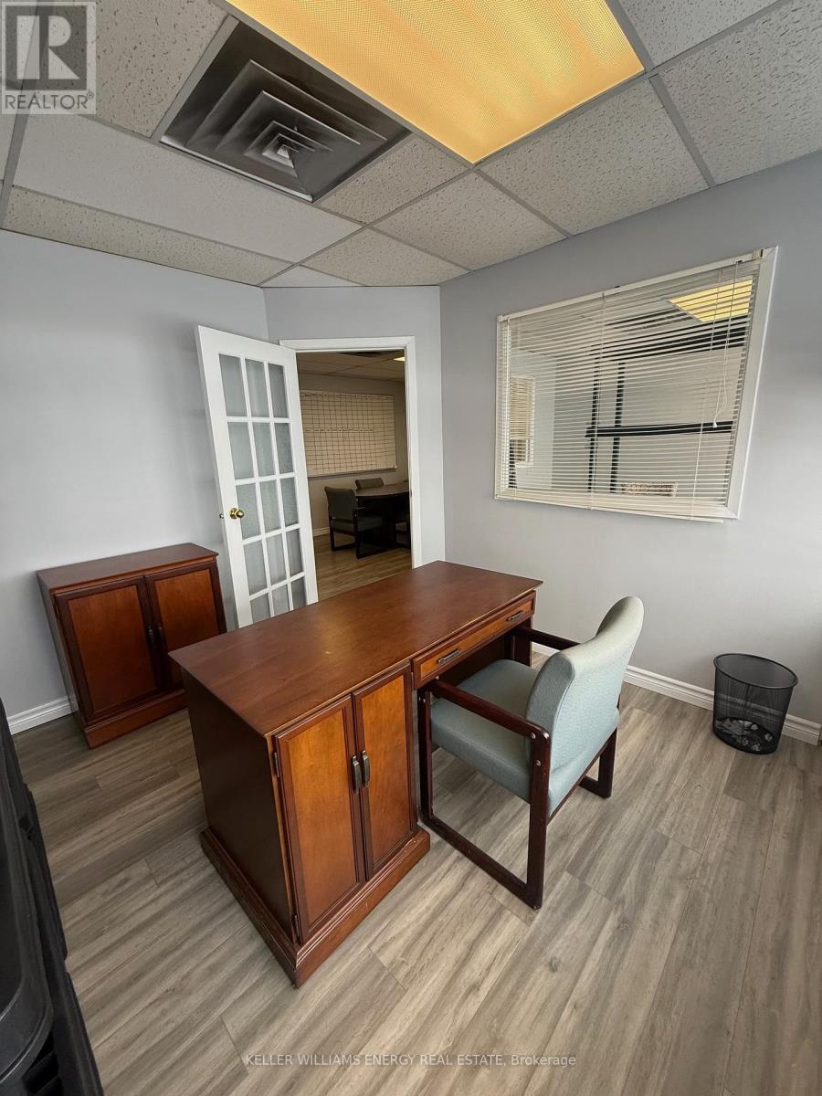 201 - 420 King Street W, Oshawa, Ontario  L1J 2K8 - Photo 9 - E12651218