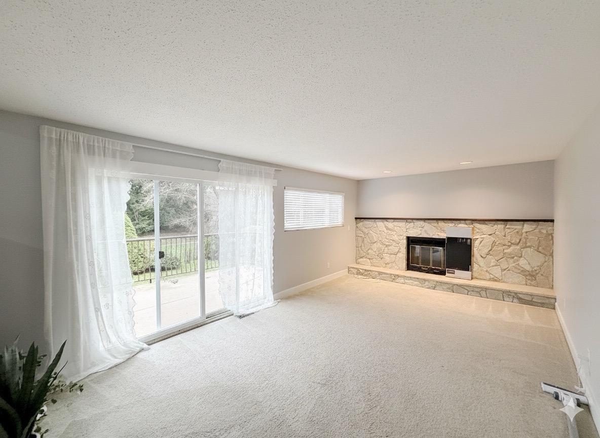 149XX SOUTHMERE PLACE, White Rock, British Columbia