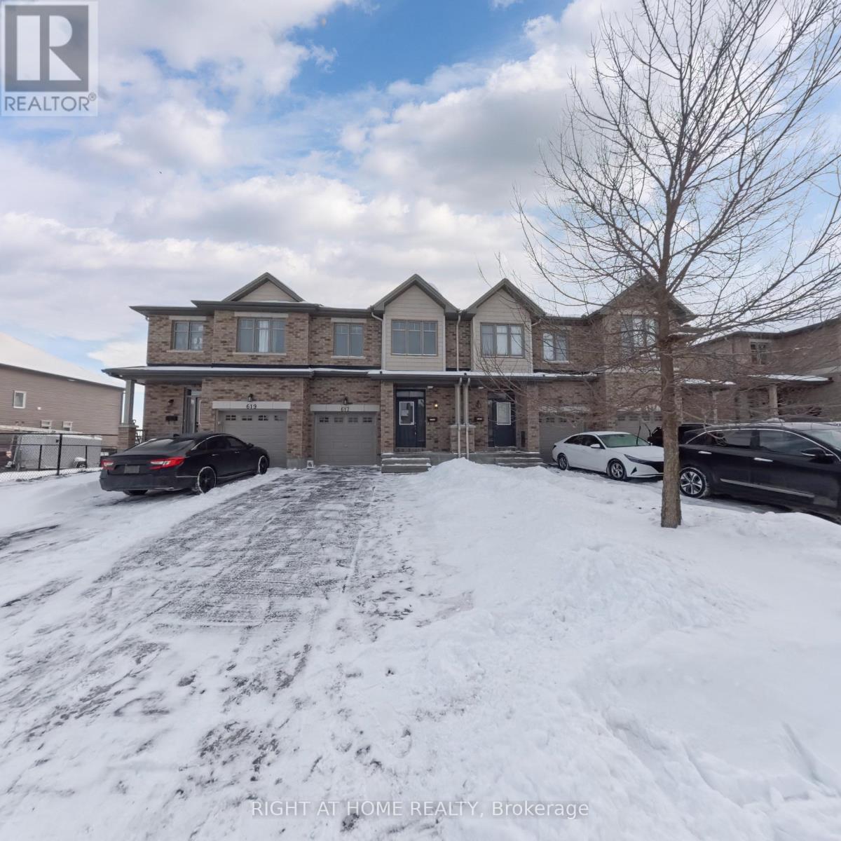 617 SUNBURST STREET, Ottawa, Ontario