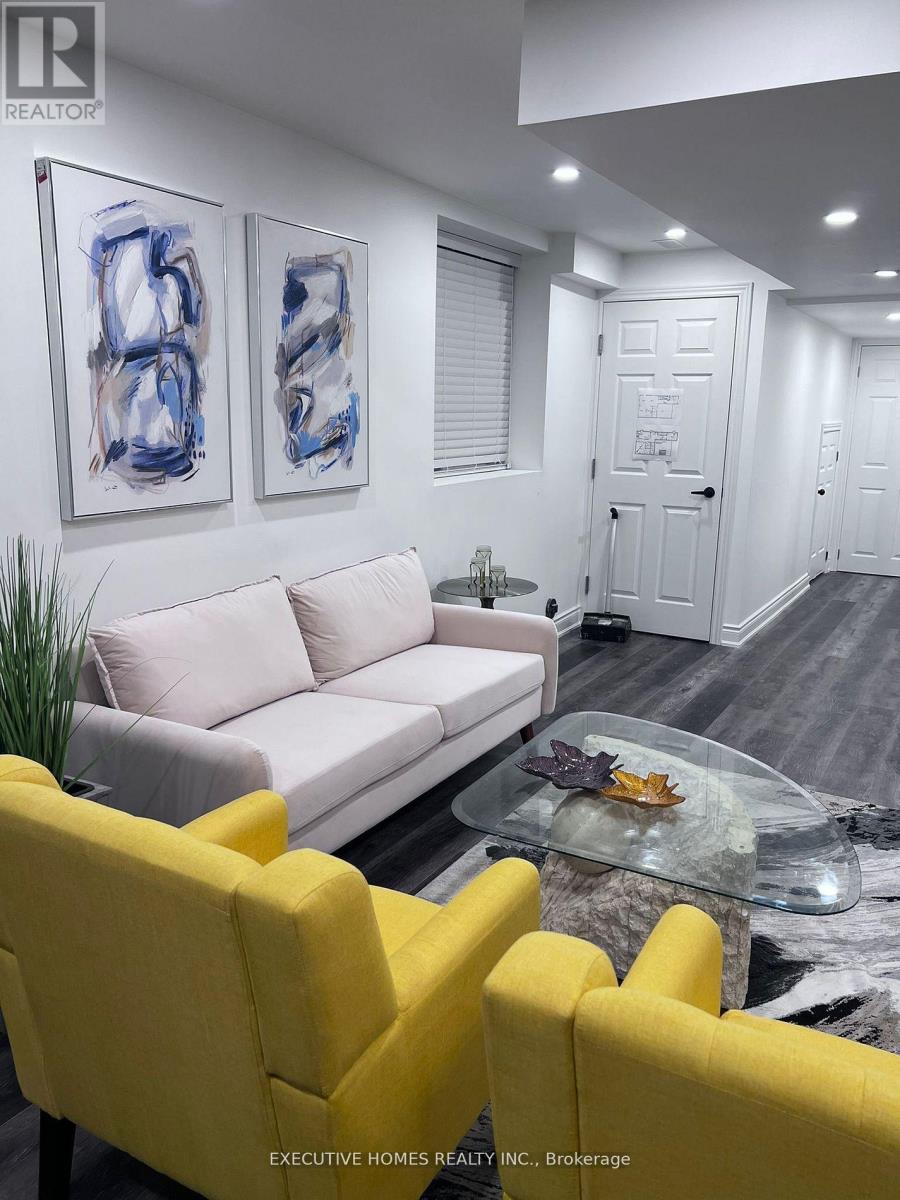 Basement Unit - 409 Boyd Lane, Milton, Ontario  L9E 1X2 - Photo 19 - W12651220