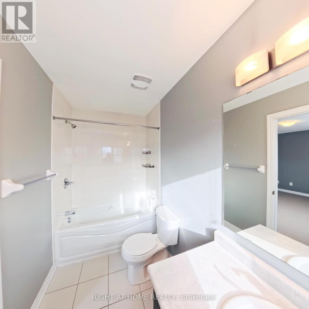 617 Sunburst Street, Ottawa, Ontario  K1T 0L1 - Photo 21 - X12515110