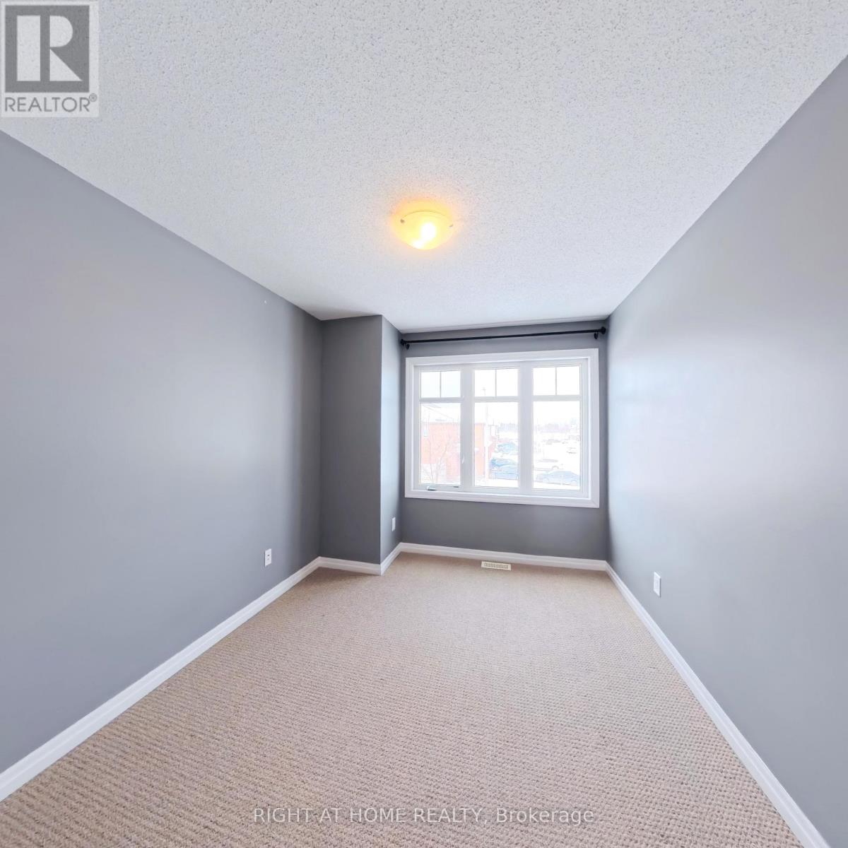 617 Sunburst Street, Ottawa, Ontario  K1T 0L1 - Photo 20 - X12515110