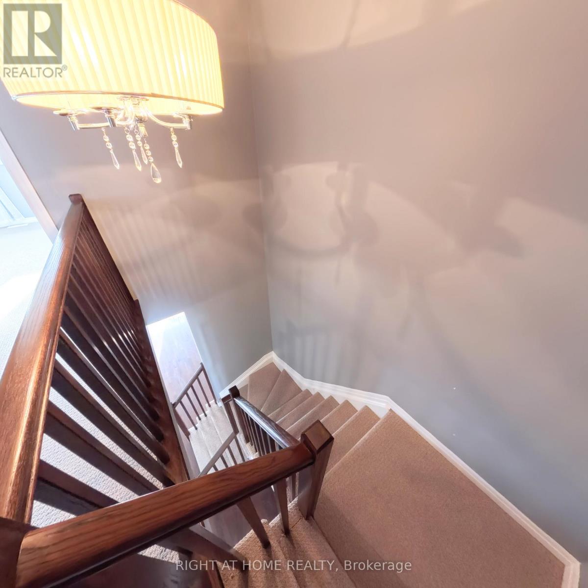 617 Sunburst Street, Ottawa, Ontario  K1T 0L1 - Photo 24 - X12515110