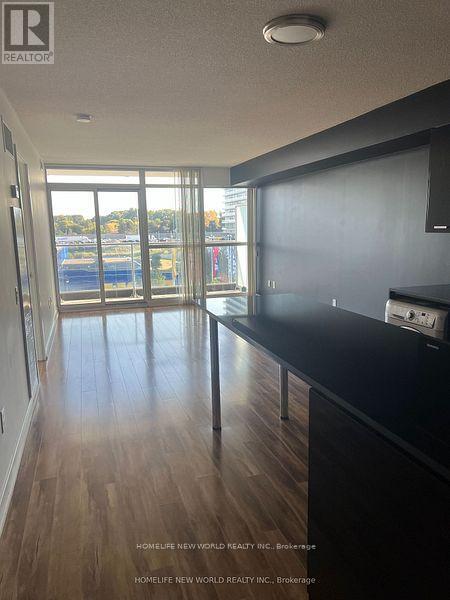 503 - 19 Singer Court, Toronto, Ontario  M2R 0B2 - Photo 4 - C12651236