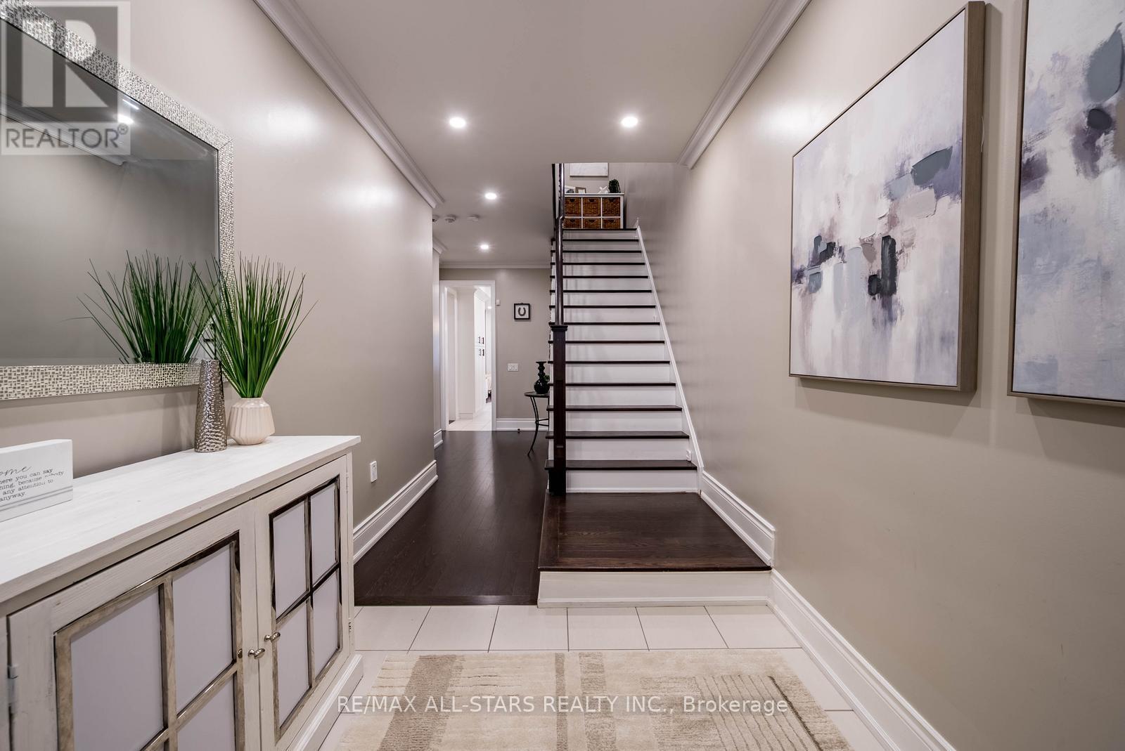 19 Kettle Valley Trail, King, Ontario  L7B 0N3 - Photo 7 - N12651226