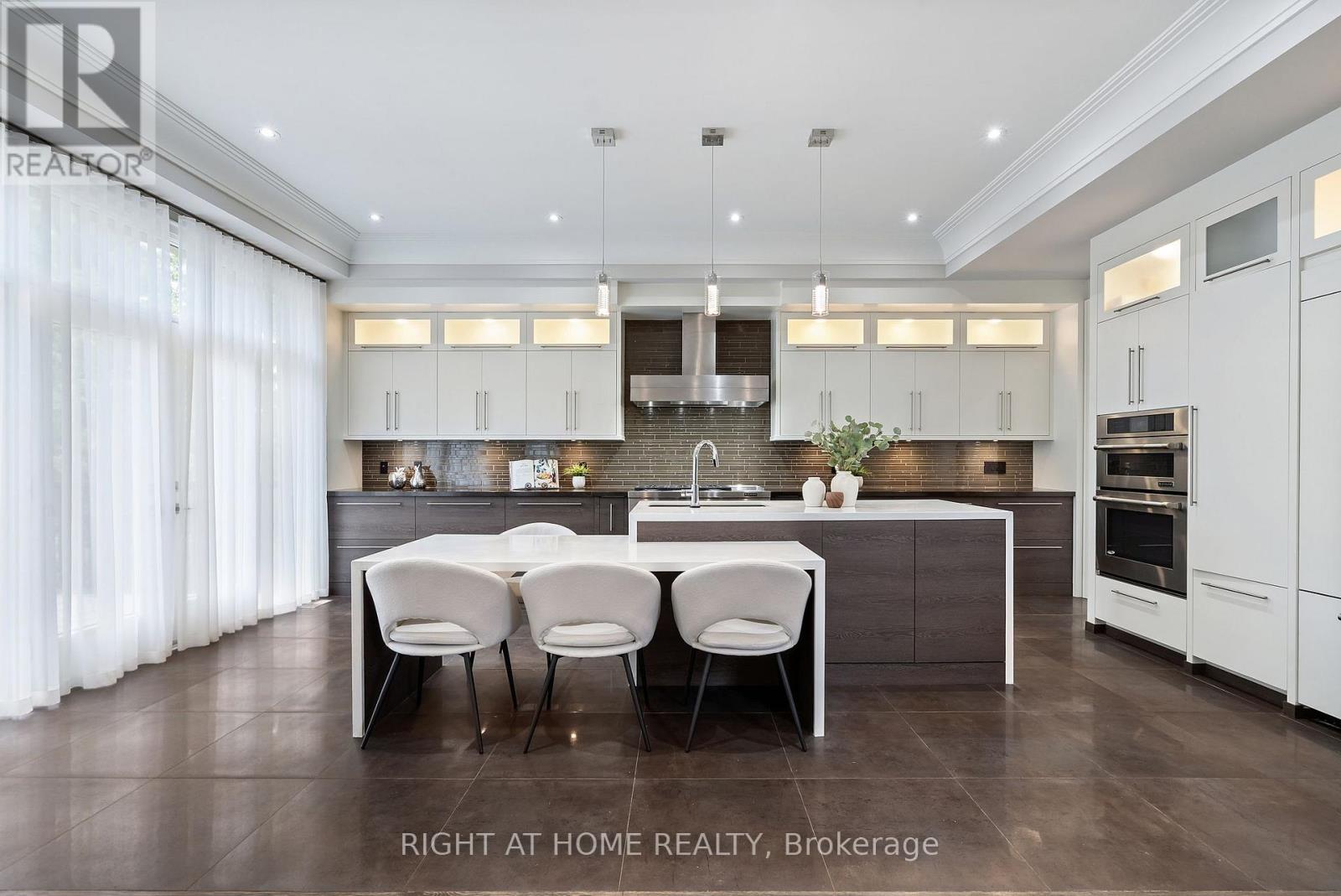 316 Churchill Avenue, Toronto, Ontario  M2R 1E7 - Photo 11 - C12477136