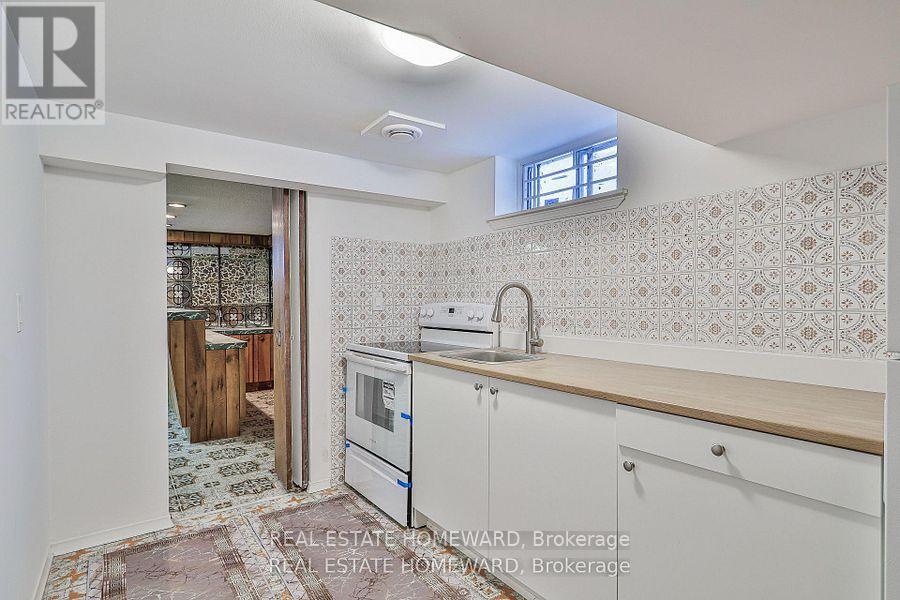 104 Crestwood Road, Vaughan, Ontario  L4J 1A6 - Photo 37 - N12651240