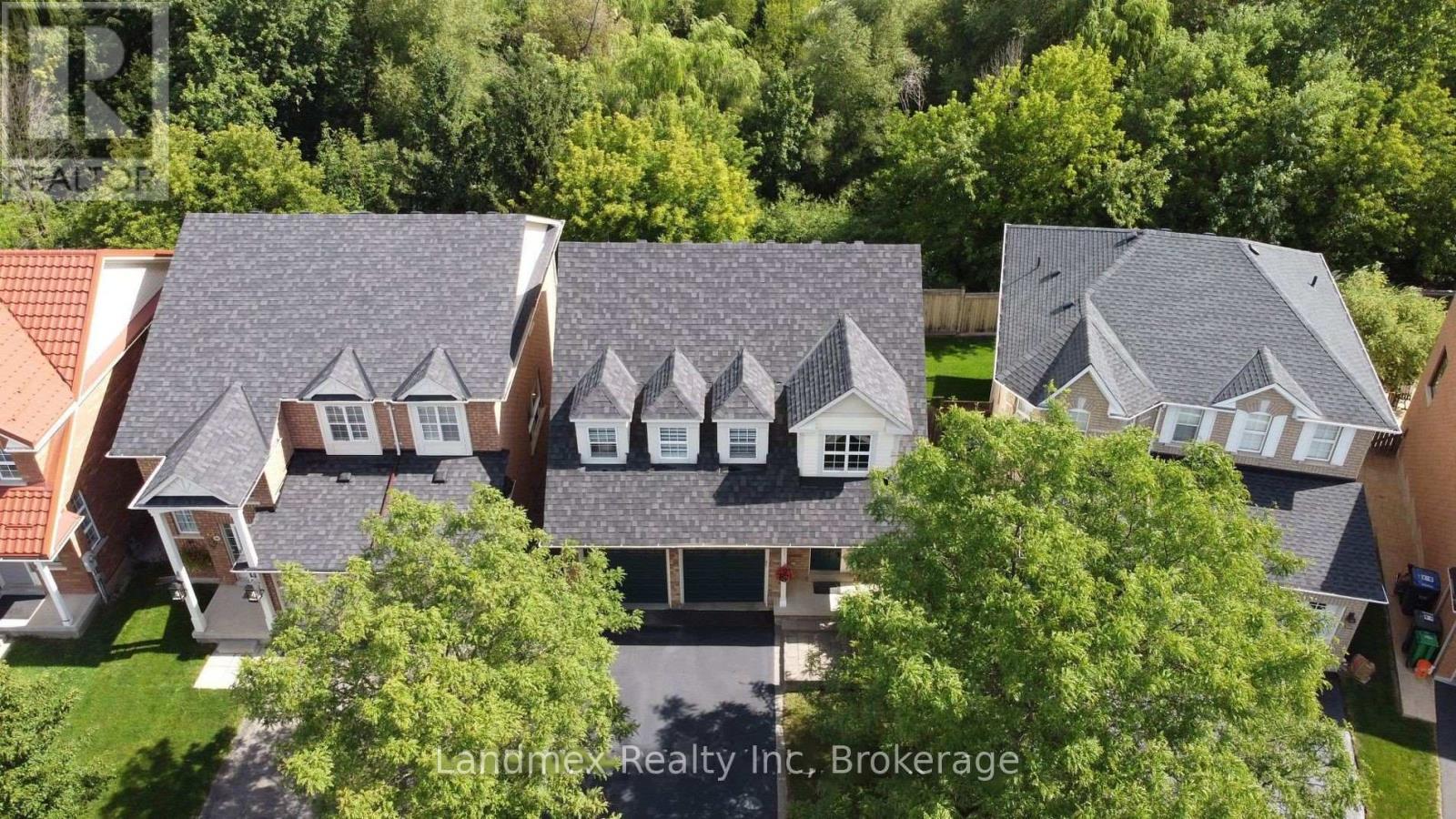 50 Charleswood Circle, Brampton, Ontario  L7A 1Z2 - Photo 3 - W12651246