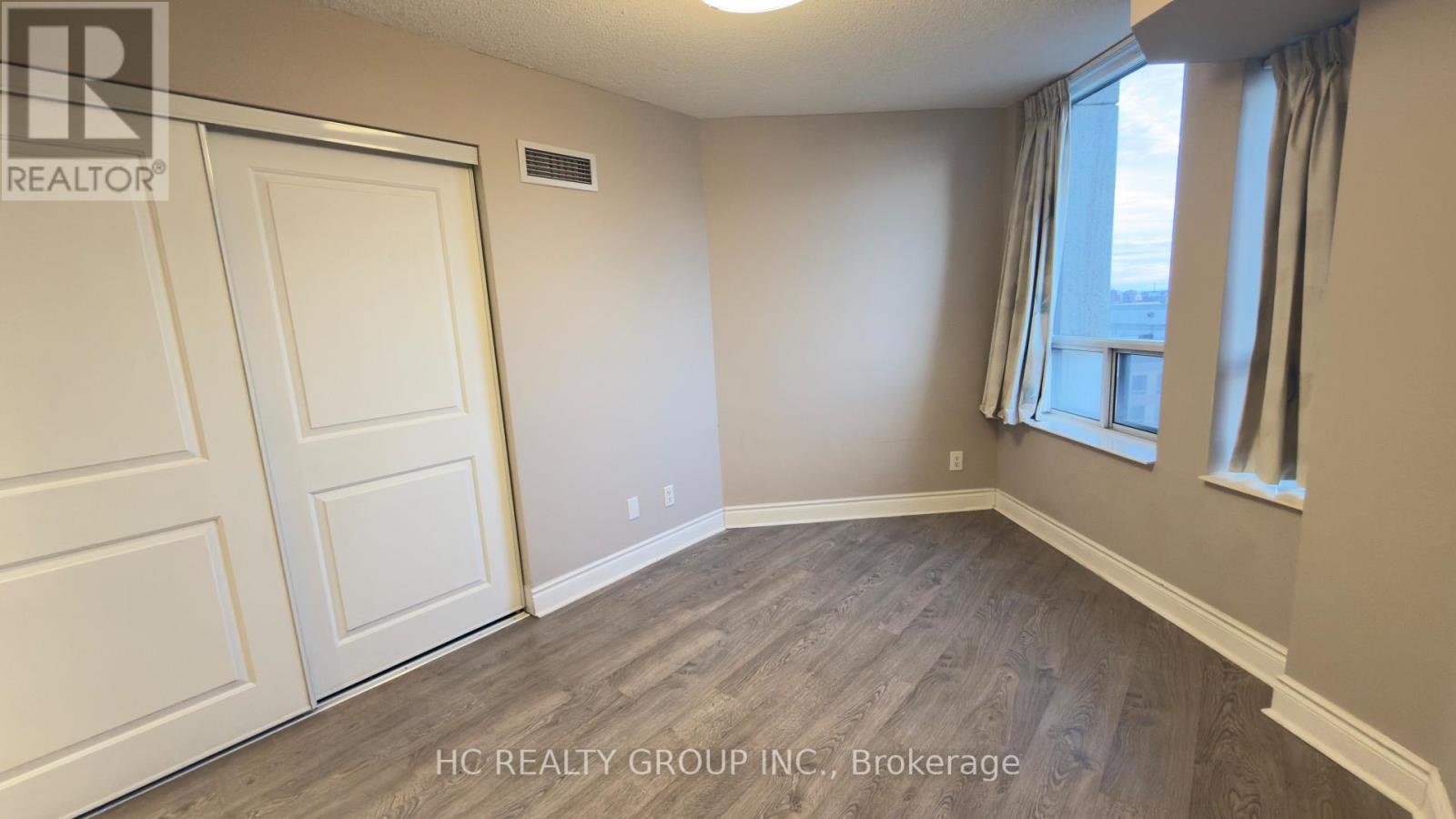 1424 - 15 Northtown Way, Toronto, Ontario  M2N 7A2 - Photo 16 - C12606408