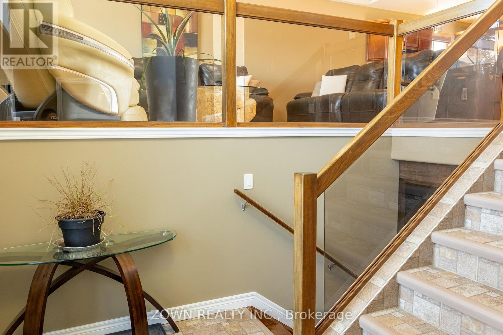 1433 Girard Drive, Lakeshore, Ontario  N8L 0R3 - Photo 4 - X12629718