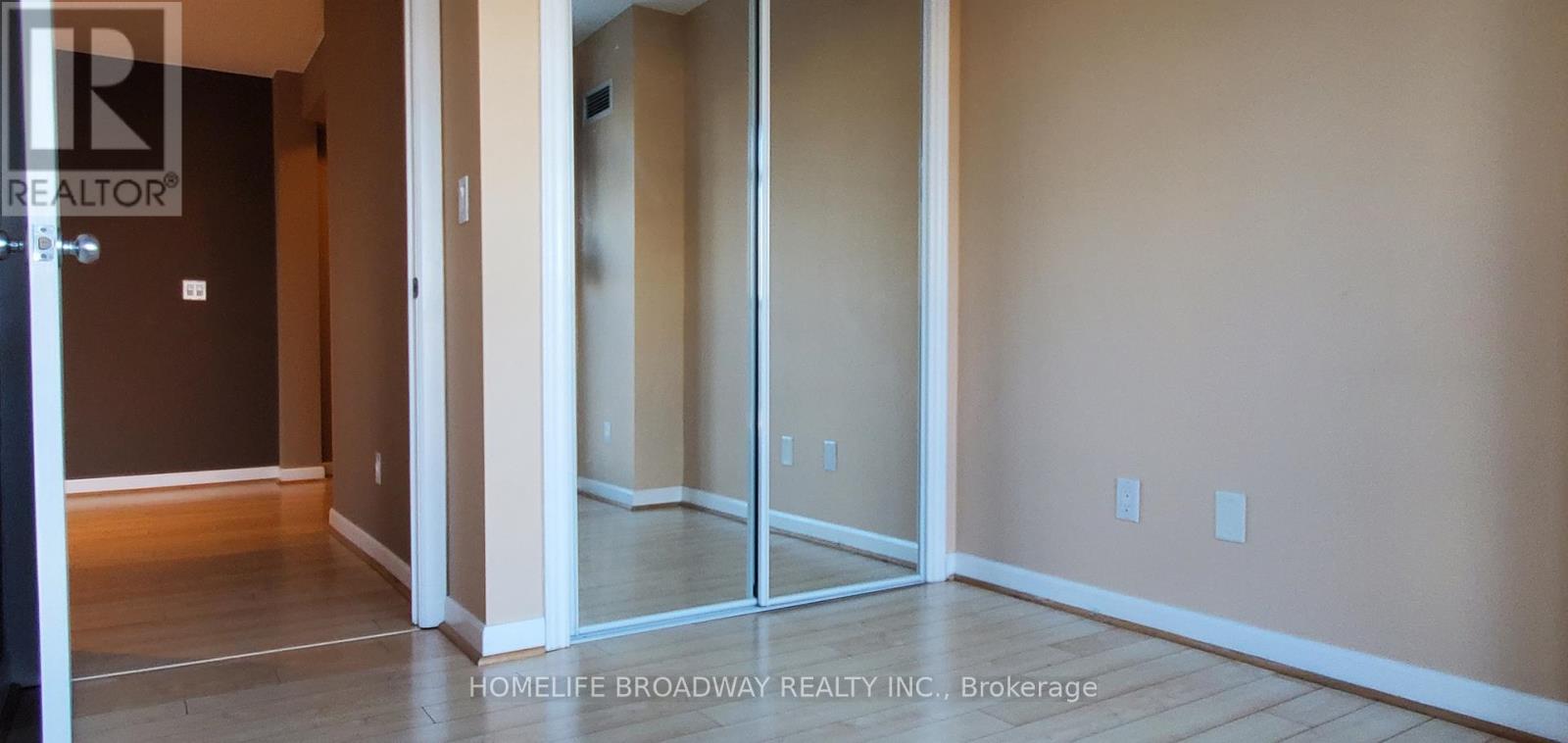 2910 - 8 Park Road, Toronto, Ontario  M4W 3S5 - Photo 16 - C12651264