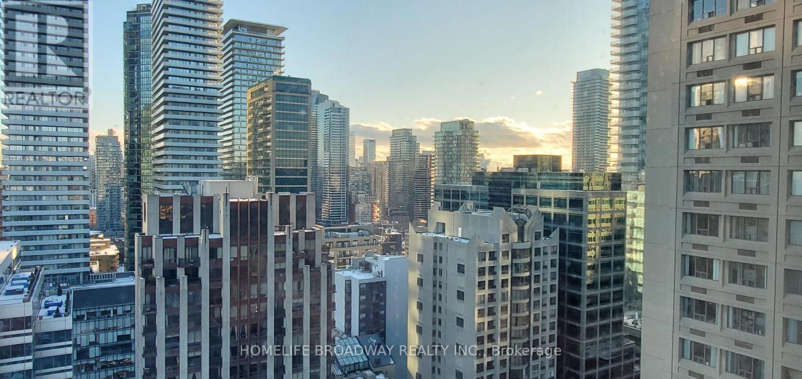 2910 - 8 Park Road, Toronto, Ontario  M4W 3S5 - Photo 3 - C12651264